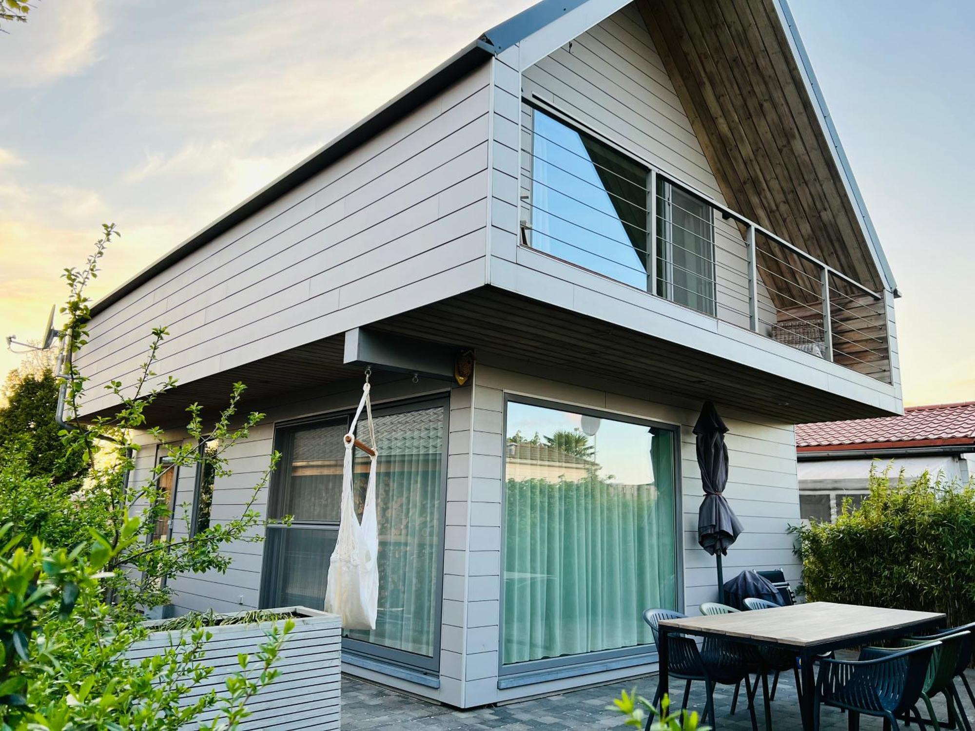 Ons Maashuisje Maaseik Exterior photo